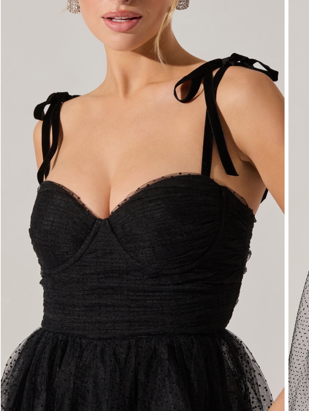 NWOT ASTR the Label Karyme Tie Strap Polka Dot Black Midi Dress Size M - Picture 5 of 17